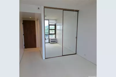 2101 Nuuanu Avenue #I2401, Honolulu, HI 96817 - Photo 15