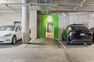 1001 Queen St, Honolulu, HI 96814 - Photo 11