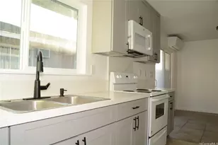 94-667 Maaniani Pl, Waipahu, HI 96797 - Photo 11