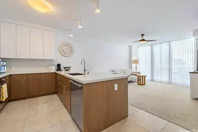 629 Keeaumoku Street #2108, Honolulu, HI 96814 - Photo 9