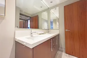 1555 Kapiolani Blvd, Honolulu, HI 96814 - Photo 13