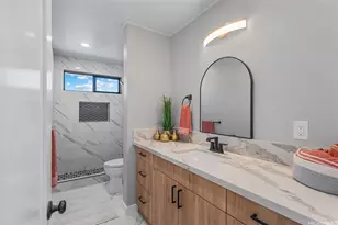 427 Kekupua St, Honolulu, HI 96825 - Photo 17