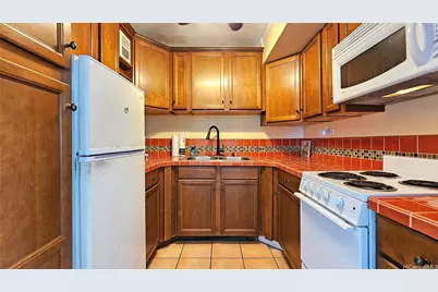 1909 Ala Wai Boulevard #1103, Honolulu, HI 96815 - Photo 9