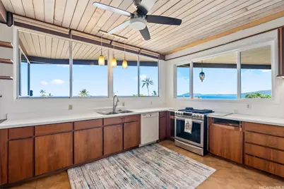 47 Poipu Drive, Honolulu, HI 96825 - Photo 17