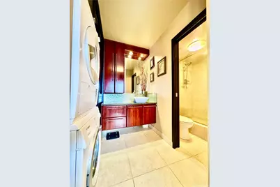 411 Hobron Lane #3904, Honolulu, HI 96815 - Photo 11