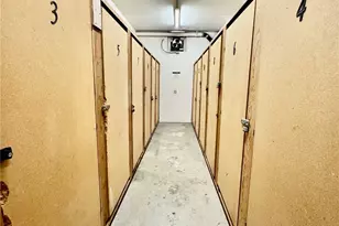 411 Hobron Ln, Honolulu, HI 96815 - Photo 23