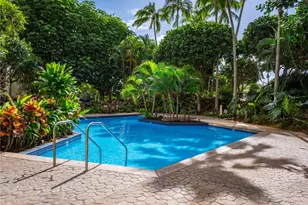 555 Hahaione St, Honolulu, HI 96825 - Photo 17