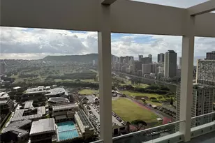 555 University Ave, Honolulu, HI 96826 - Photo 15