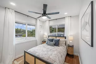 98-285 Hale Momi Pl, Aiea, HI 96701 - Photo 11