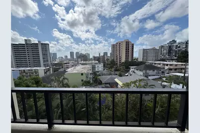 1054 Green Street #402, Honolulu, HI 96822 - Photo 5