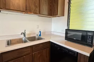 1054 Green St, Honolulu, HI 96822 - Photo 7