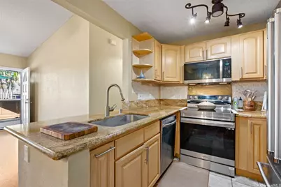 468 Mananai Place #11W, Honolulu, HI 96818 - Photo 5