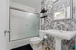 468 Mananai Pl, Honolulu, HI 96818 - Photo 9