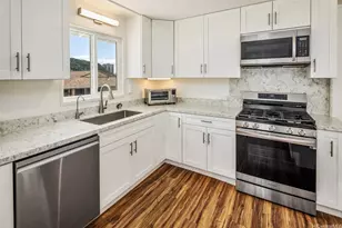 6011 Kaniela Pl, Honolulu, HI 96821 - Photo 3