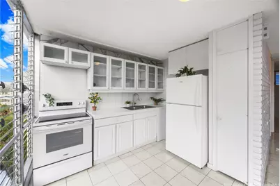 620 McCully Street #902, Honolulu, HI 96826 - Photo 5