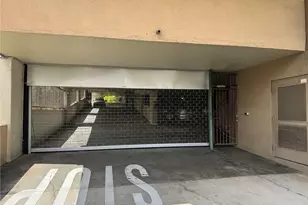 1201 Wilder Ave, Honolulu, HI 96822 - Photo 17