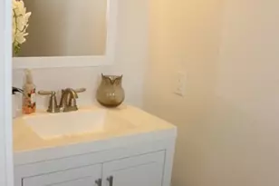 801 Kakala St, Kapolei, HI 96707 - Photo 11