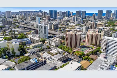 1036 Green Street #304, Honolulu, HI 96822 - Photo 9