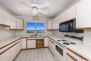 426 Ulupaina St, Kailua, HI 96734 - Photo 19