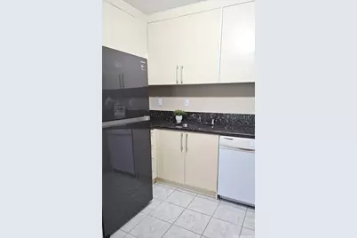 430 Keoniana Street #1201, Honolulu, HI 96815 - Photo 5