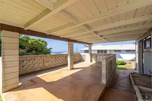 4022 Pakahi Pl, Honolulu, HI 96816 - Photo 23