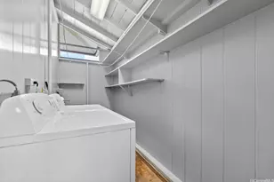 4022 Pakahi Pl, Honolulu, HI 96816 - Photo 19