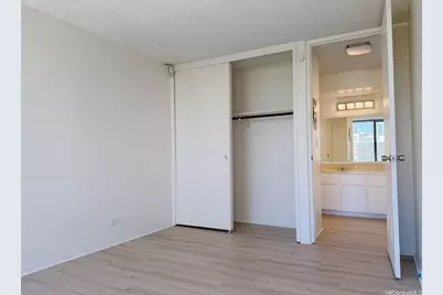 411 Hobron Lane #1010, Honolulu, HI 96815 - Photo 9