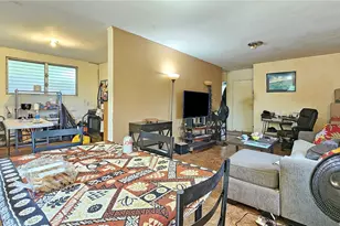 726 Iaukea St, Honolulu, HI 96813 - Photo 3