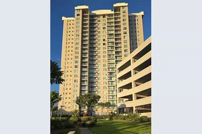 215 N King Street #303, Honolulu, HI 96817 - Photo 1