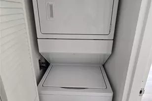 215 N King St, Honolulu, HI 96817 - Photo 13