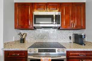 581 Kamoku St, Honolulu, HI 96826 - Photo 11