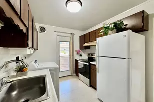 98-889 Kaonohi St, Aiea, HI 96701 - Photo 5