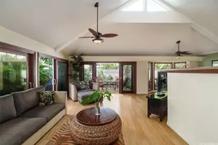 367 Kuanalu Pl, Honolulu, HI 96825 - Photo 5