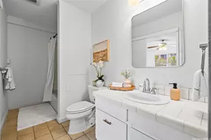 23252327 Round Top Dr, Honolulu, HI 96822 - Photo 13