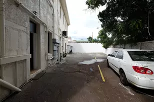 1178 N King St, Honolulu, HI 96817 - Photo 5