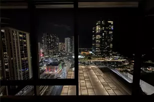 1001 Queen St, Honolulu, HI 96814 - Photo 1