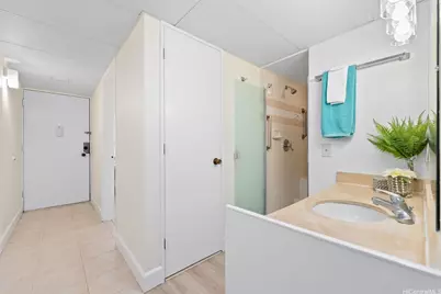 2440 Kuhio Avenue #1101, Honolulu, HI 96815 - Photo 9