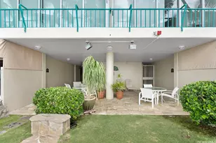 2999 Kalakaua Ave, Honolulu, HI 96815 - Photo 25