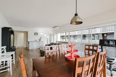 2015 Ala Wai Boulevard #2C, Honolulu, HI 96815 - Photo 3