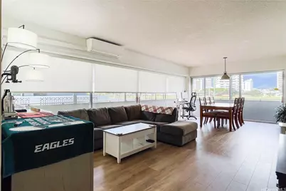 2015 Ala Wai Boulevard #2C, Honolulu, HI 96815 - Photo 1