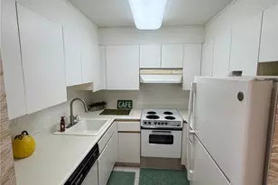 1765 Ala Moana Blvd, Honolulu, HI 96815 - Photo 5