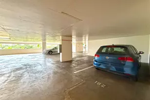 1910 Ala Moana Blvd, Honolulu, HI 96815 - Photo 13