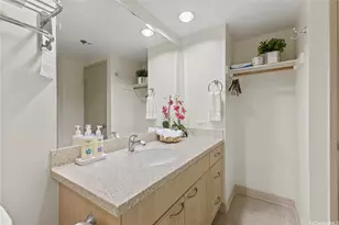 229 Paoakalani Ave, Honolulu, HI 96815 - Photo 15