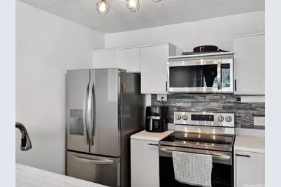 60 N Beretania Street #1706, Honolulu, HI 96817 - Photo 9