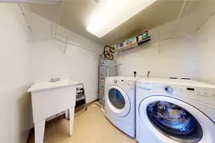 988 Halekauwila St, Honolulu, HI 96814 - Photo 15