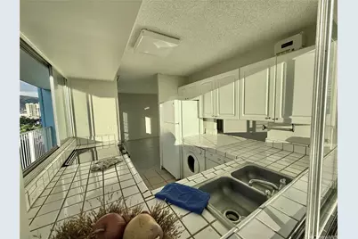 439 Keoniana Street #705, Honolulu, HI 96815 - Photo 19