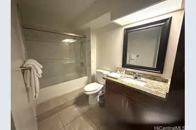 2465 Kuhio Avenue #304, Honolulu, HI 96815 - Photo 17