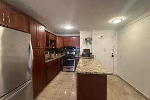 2465 Kuhio Ave, Honolulu, HI 96815 - Photo 3