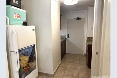 2465 Kuhio Avenue #304, Honolulu, HI 96815 - Photo 15