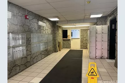 2465 Kuhio Avenue #304, Honolulu, HI 96815 - Photo 19